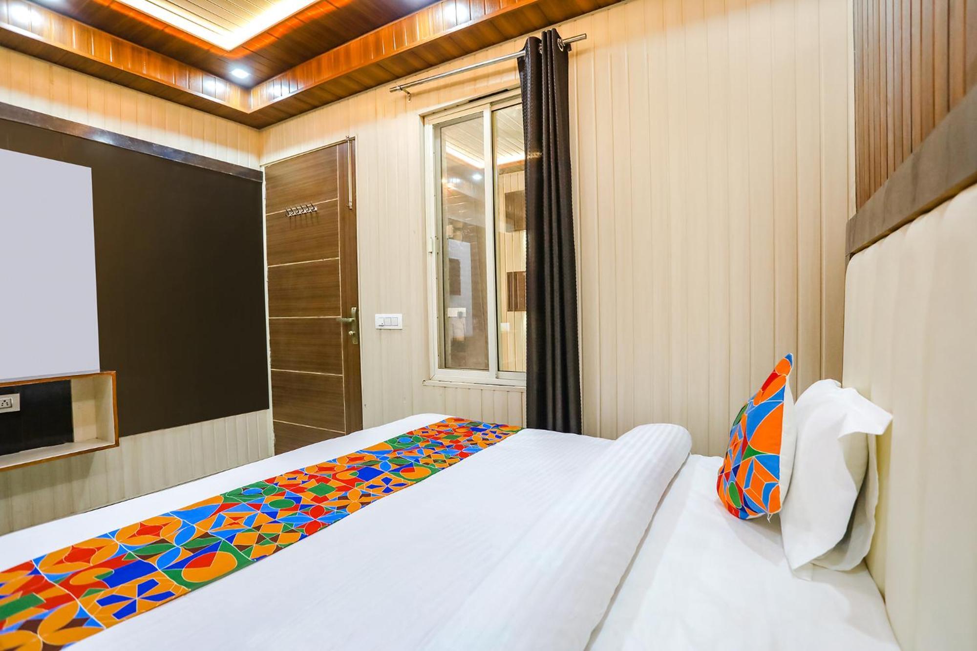 Fabhotel Jms Residency 德拉敦 外观 照片