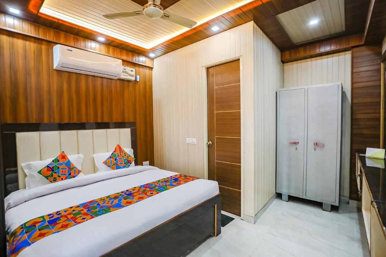 Fabhotel Jms Residency 德拉敦 外观 照片
